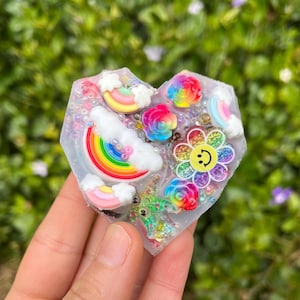 3D Heart Picky Pad: Rainbow Sensory Fidget Toy with Hidden Pony