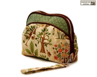Zippered clutch sewing pattern, makeup bag pattern, cosmetics bag pattern  -- PDF -- spring forest
