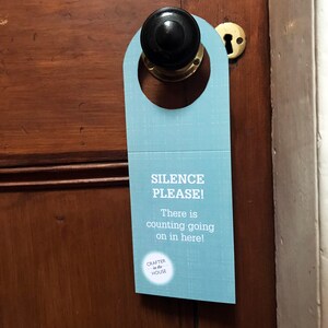 Silence please Counting door hanger card greeting card for knitting crocheter crafter image 3