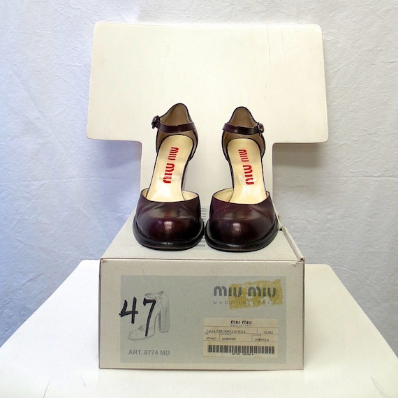 1990s Vintage Miu Miu Leather Shoes / Merlot Ankle