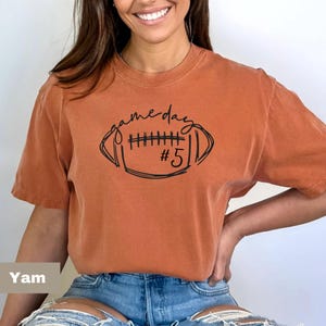 Aangepast voetbalshirt moeder: gepersonaliseerd Game Day-T-shirt