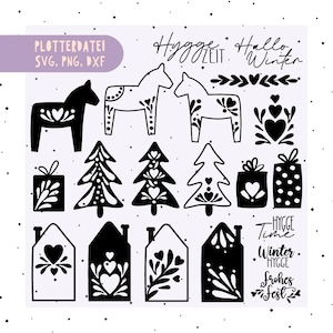 Może przedstawiać: Czarno-białe cyfrowe elementy projektu przedstawiające konie Dala, choinki, pudełka na prezenty i domy. Obraz zawiera tekst "PLOTTERDATEI SVG, PNG, DXF" i "Hygge Zeit Hallo Winter".