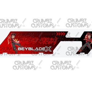 Può includere: Un design grafico Beyblade X rosso e nero con un personaggio con i capelli rossi e un abbigliamento rosso e nero. Il design include il testo "BEYBLADEX" e caratteri giapponesi.