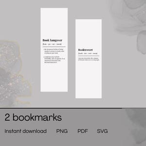 Op de afbeelding: Twee witte rechthoekige bladwijzers met zwarte tekst. Eén bladwijzer leest "Book hangover" met een definitie. De andere leest "Booktrovert" met een definitie. De onderkant van de afbeelding zegt "2 bladwijzers" en "Direct downloaden".