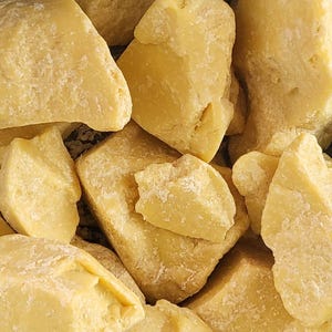 Raw cocoa butter