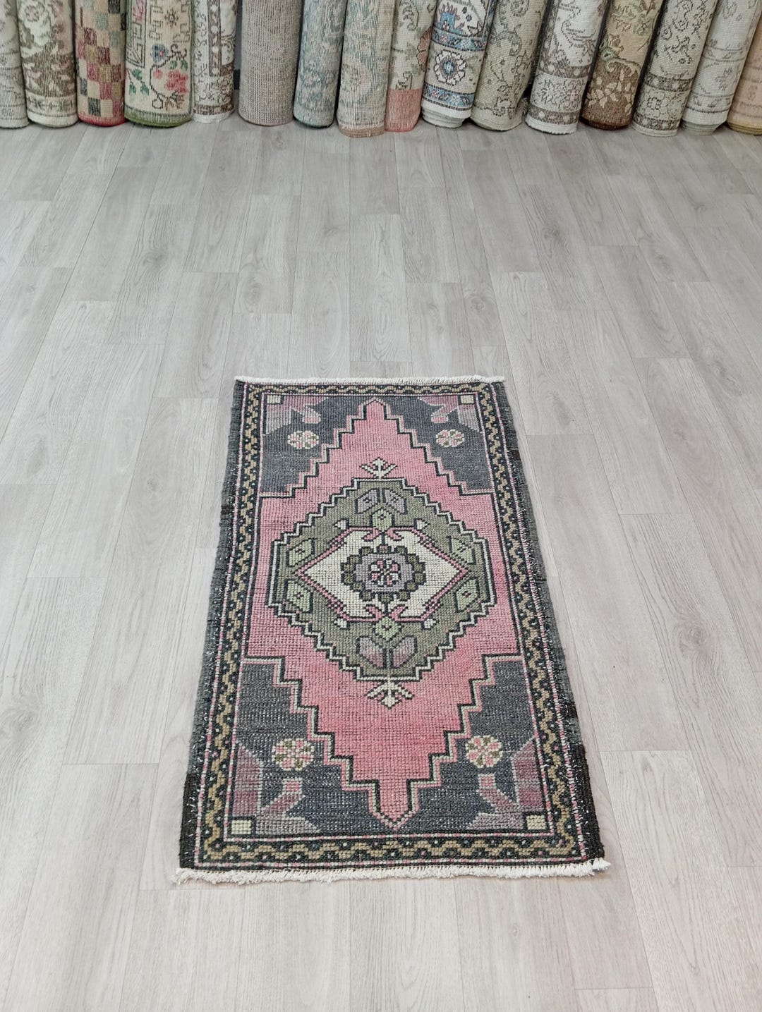 Handmade Vintage Turkish Door Mat Rug: 1.9x3.1 FT - Etsy 日本