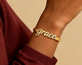 Custom Bangle Bracelet, Personalized Name Bangle, Custom Name Cuff Girls, Bracelets for Women Nameplate, Gift for Mom, Minimalist Jewelry