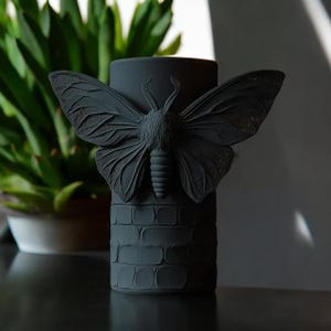 Jarrón de polilla negra - Decoración gótica para el hogar, jarrón artístico inspirado en la naturaleza, centro de mesa moderno, flores secas