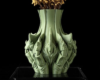 Black claw Vase - Gothic Home Decor, fantasy, dragons, dark, Nature-Inspired Artistic Vase, Modern Centerpiece, Halloween