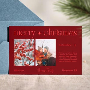 Moderne minimalistische Weihnachtspostkarte Vorlage | 20x10 Querformat Canva Kartenvorlage Horizontales Design mit Zwei Bilderrahmen für die Familie