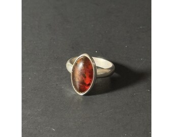 Vintage Amber 925 Sterling Silver Ring Size 4.75
