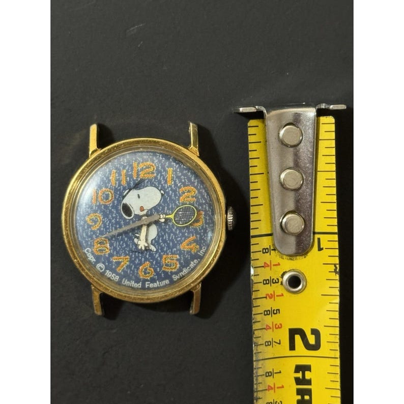 1958 Syndicate Snoopy Tennis mechanisch polshorloge VOOR ONDERDELEN! afbeelding 3