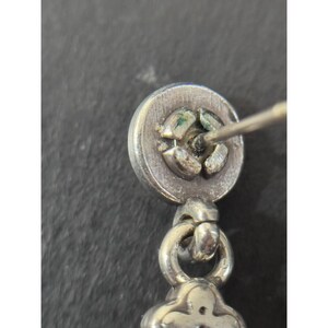 Boucles d'oreilles pendantes en argent et or bicolores Luna Brighton image 8
