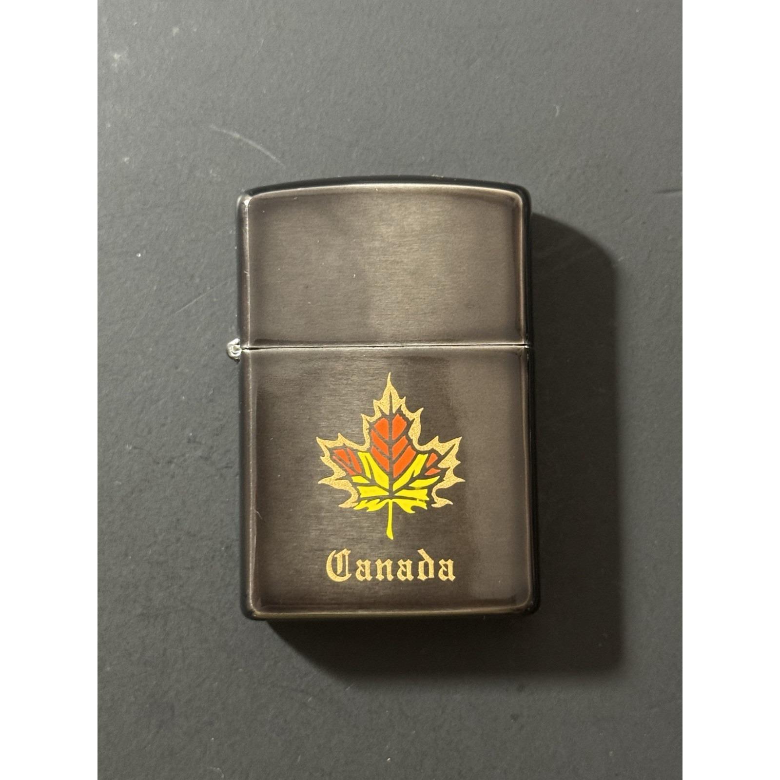 zippo ジッポ カナダ メイプルリーフ 金色 ゴールド色 中古 レア品