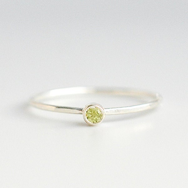 Sterling Silver August Birthstone Ring, Dainty Peridot Ring, Stackable Rings, August Ring, Peridot Jewelry for Her, Silver Stacking Rings