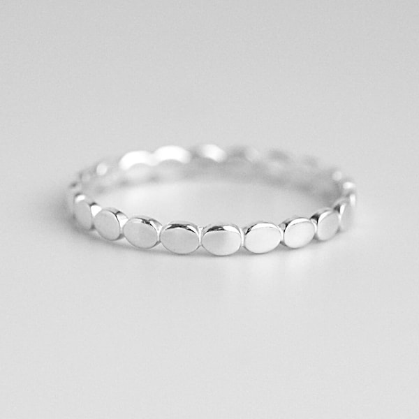 Bague à points en argent sterling pour femmes, bague à pouce pointillé, bague empilable de perles de boule, bague perlée simple, bague minimaliste délicate taille 5 6 7 8 9 10