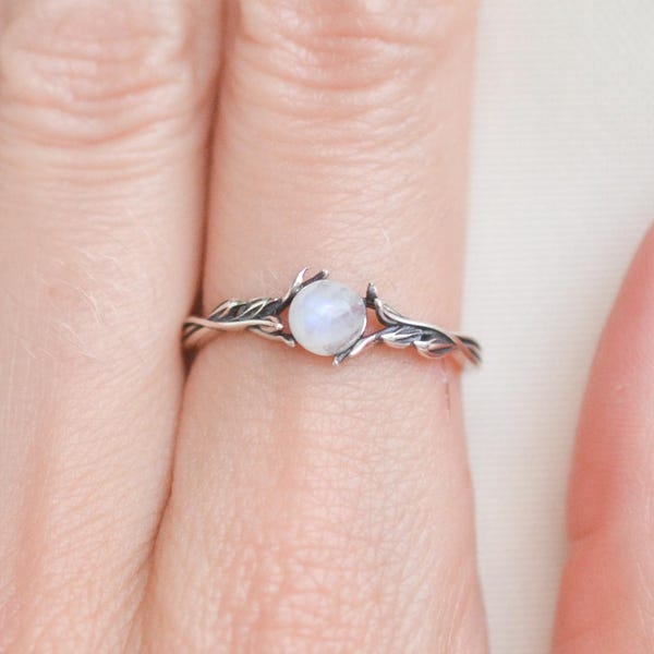 Sterling Silver Moonstone Ring, Oxidized Silver Leaf Ring, Boho Silver Moonstone Jewelry, Nature Inspired Ring for Women, Sizes 4-10