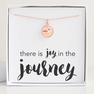 Rosegold gefüllte Kompass Halskette für Frauen, inspirierender Schmuck, sinnvolles Geschenk für Tochter beste Freundin Schwester, Freude an der Reisekarte