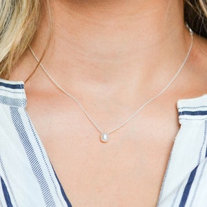 Sterling Silver Real Pearl Necklace, Freshwater Pearl Jewelry, Floating White Pearl Charm, Single Pearl Necklace, Modern Gift for Bridesmaid
