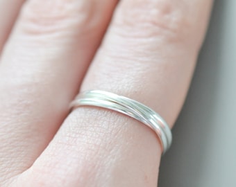 925 Sterling Silver Rolling Ring - Interlocking Circles Ring - Triple Band Dainty Ring - Simple Delicate Minimalist Ring - Size 5 6 7 8 9 10