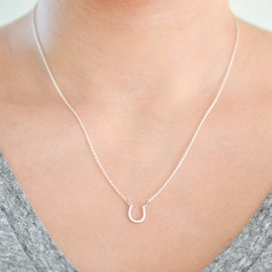 Horseshoe pendant silver hot sale