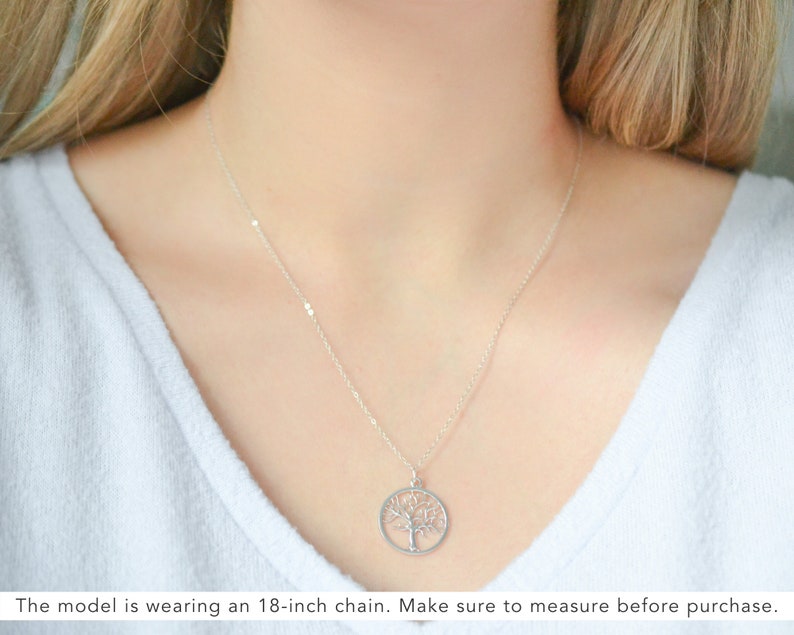 Grandma Necklace Grammy Birthday Gift Nana Grandmother Family Tree Necklace in Silver Great Grandma Mothers Day Gift New Grandma Jewelry