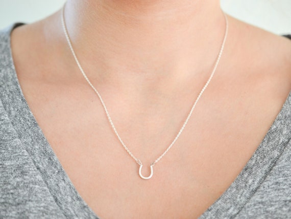 Large Horseshoe Necklace - Hammered in Sterling .925 Silver – ideana.com