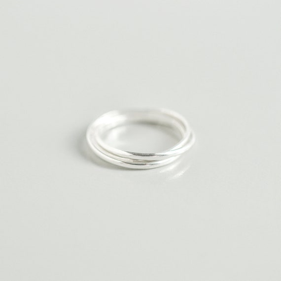 Womens Anxiety Fidget Ring Sterling Silver Rolling Ring, Interlocking Circles Ring, Triple Band Dainty Ring, Delicate Ring Size 5 6 7 8 9 10