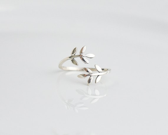 agete silver ring 指輪 «Leaf design» Sterling Silver Leaves and Branches Ring, Silver Ring, Tree