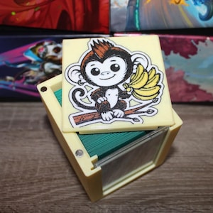 MTG EDH Commander Showcase Deck Box - Kibo