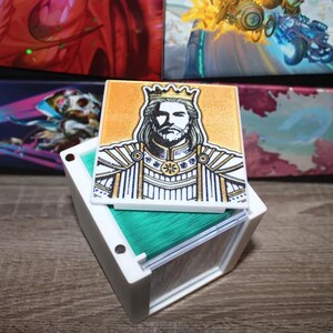 MTG EDH Commander Showcase Deck Box - Kenrith - Etsy