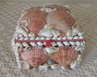 Shell Jewelry Box. Handcrafted Glittery Hinged Shell Box. Vintage Assorted Shell Covered Keepsake Lidded Box. Red Felt Lined Jewelry Box.