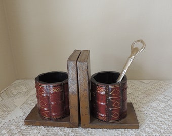 Pencil Cup Bookends. Rustic Vintage Dark Red and Brown Bookends. Book and Pencil Cup Bookends. Hand Painted Gold Trimmed Wood Bookends.