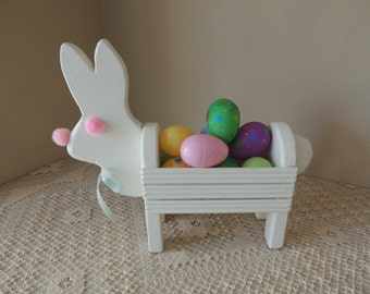 Rabbit Wood Planter Box. Country White Wood Easter Bunny Planter. Painted White Easter Bunny Centerpiece. Easter Candy Box.