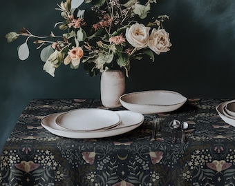 Mantel de Halloween con polilla lunar: decoración de fiesta de sarga de algodón espeluznante