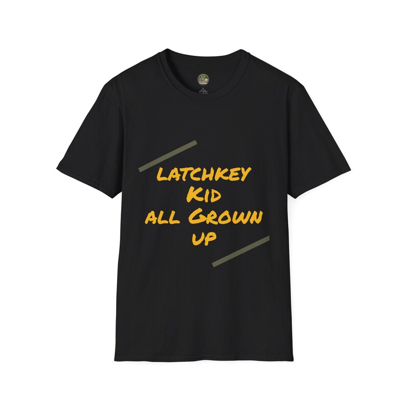Solo en casa consigo mismo esta divertida camiseta para niños con llave al cuello: Camiseta de humor independiente para adultos, Niños que vuelven del colegio a una casa vacía, Niños de los 80 imagen 11