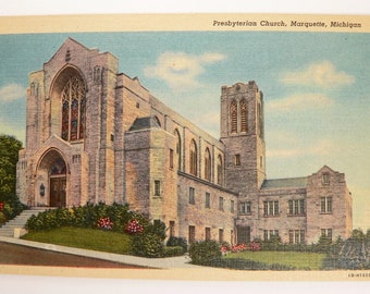 Vintage Marquette, Michigan Presbyterian Church 1940s Vintage Postcard, PC Linen Color Postcard, Michigan Collectible, Church Architecture