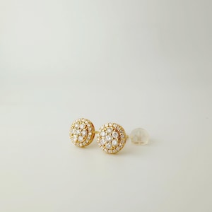 18K Solid Gold Natural Diamond Round Cluster Stud Earrings: D-F VS Diamonds