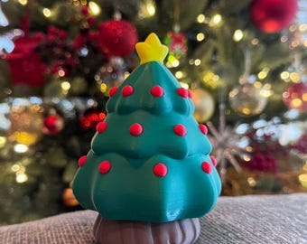 3D Printed Mini Christmas Tree – Festive Holiday Desk Decor