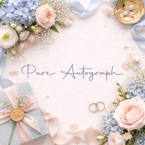 Könnte beinhalten: Eine romantische Komposition mit einer hellblauen Geschenkbox mit rosa Schleife und goldenem Wachssiegel, umgeben von pastellfarbenen Blumen, Bändern und Eheringen. Der Text "Pure Autograph" ist in eleganter Schrift geschrieben.