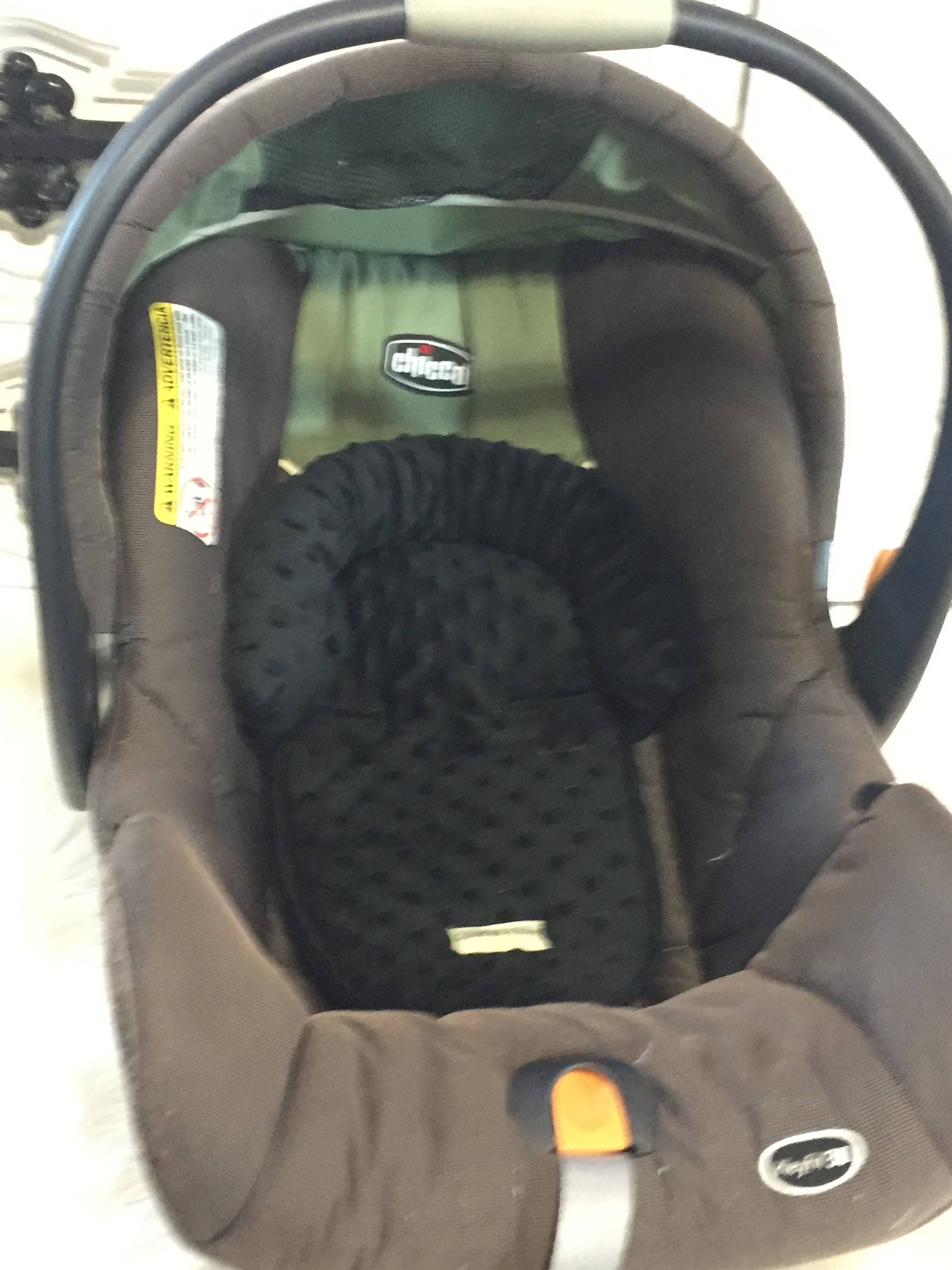 black infant head support