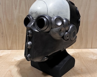 Charron originaldesignad sci-fi-hjälm