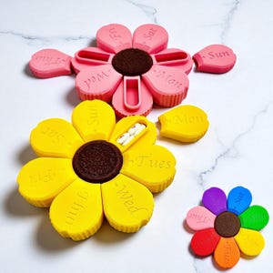 7 Day Weekly Pill Box Storage Case | Removable Sliding Lid and Petals | Flower Pill Organizer | Cute Travel Medication Supplements Container