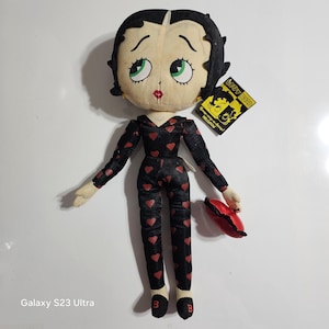 Vintage Betty Boop Plush Doll: Kellytoy Heart Outfit, 18&quot; Collectible
