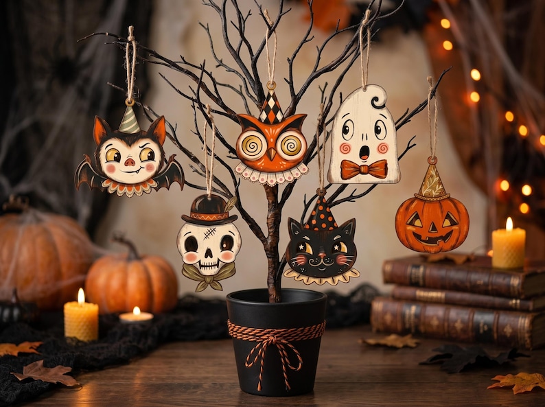 Mini Halloween-dekorationer för litet träd, vintage Halloween-dekor inomhus med vampyr, sött spöke, pumpa, svart katt, skelett, häxuggla bild 1