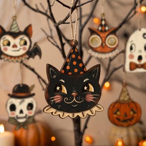 Mini Halloween-dekorationer för litet träd, vintage Halloween-dekor inomhus med vampyr, sött spöke, pumpa, svart katt, skelett, häxuggla bild 9