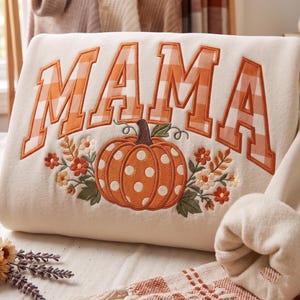 Retro-Sweatshirt mit Kürbisstickerei für Mamas, personalisiertes Herbst-Shirt mit Rundhalsausschnitt, trendiges Herbst-Shirt mit Vichy-Karo für Mamas, Geschenkidee zum Erntedankfest oder Muttertag