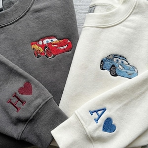 Moletom bordado com casal de desenho animado em carro, Moletom gola redonda bordado com casal de desenho animado, Presente para o Dia dos Namorados ou Aniversário de Casal