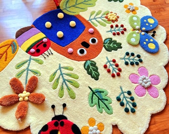 Aangepaste getufte betoverde tuin 3D gestanst tapijt | 100% handgemaakt met liefde