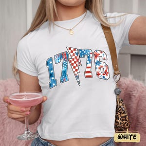 1776 Watercolor Cropped Tank Top, Patriotic USA 4th of July Cropped Shirt, America Independence Day Outfit, Retro Red White Blue Graphic Tee
